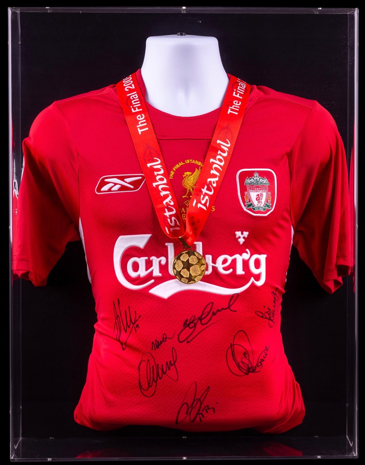 Liverpool UEFA Champions League Final 2005 Signed Shirt & Medal Display Istanbul