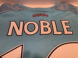 Mark Noble Match Worn Signed West Ham United Shirt 2015 - 2016 Season -  Golden Soccer Signings