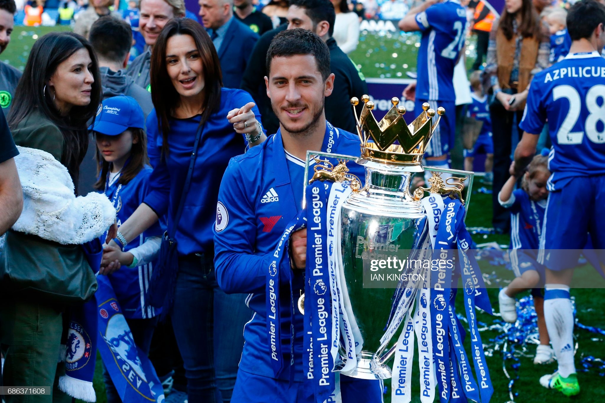 Chelsea Premier League Winners Medal 2016 - 2017 - Golden Soccer Signings